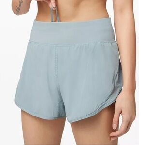 Lululemon run off route running shorts in blue cast size 6